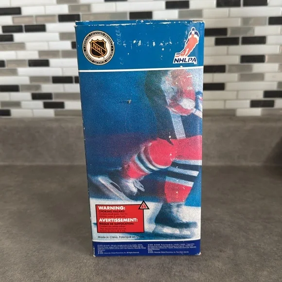 Steve Yzerman Collectible Series Bobblehead / 2001-2001 / NHL - Picture 3 of 10